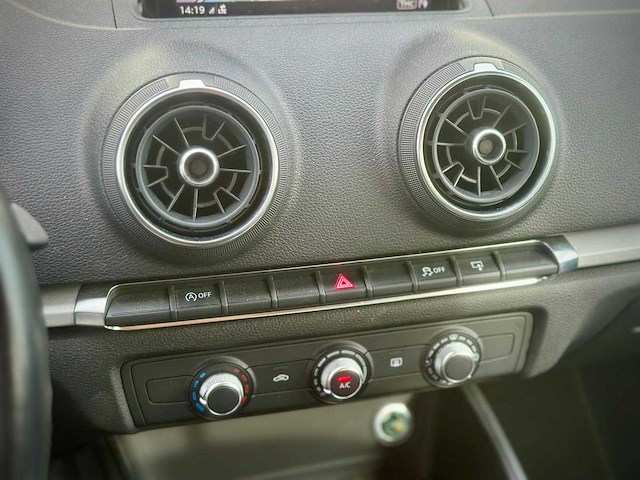 Audi a3 limousine 1.0 tfsi prol , ; pr-806-l - afbeelding 3 van  23