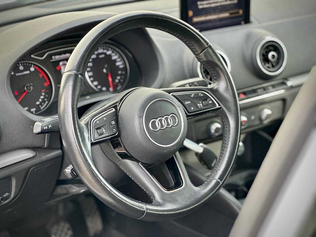 Audi a3 limousine 1.0 tfsi prol , ; pr-806-l - afbeelding 21 van  23