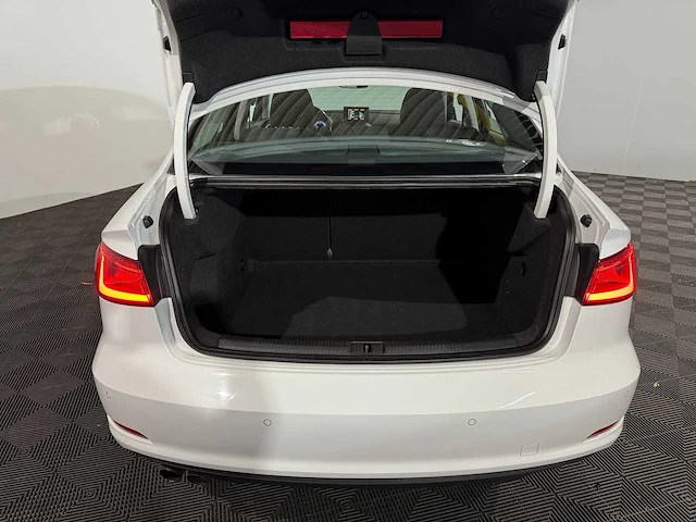 Audi a3 limousine 1.4 tfsi attr. pl+, pt-353-z - afbeelding 8 van  13