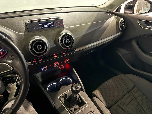 Audi a3 limousine 1.6 tdi ambit. pl+, gg-798-z - afbeelding 12 van  12