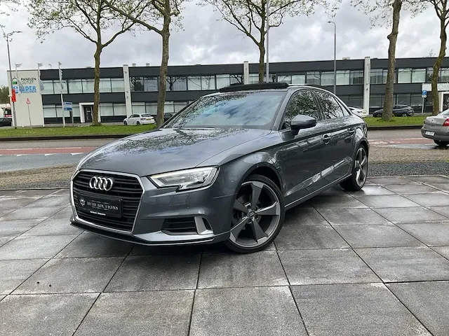 Audi a3 limousine 35 tfsi automaat 2020 pano keyless led cruise control stoelverwarming cruise control, z-231-gx - afbeelding 1 van  43