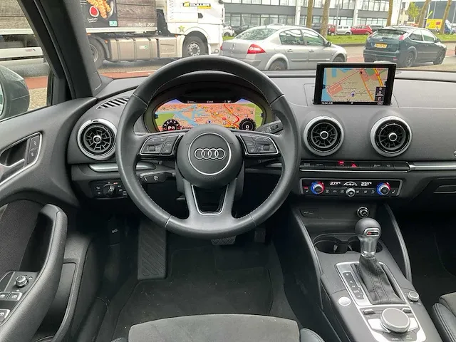 Audi a3 limousine 35 tfsi automaat 2020 pano keyless led cruise control stoelverwarming cruise control, z-231-gx - afbeelding 13 van  43