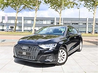 Audi a3 limousine 35 tfsi automaat 2022 - afbeelding 1 van  27