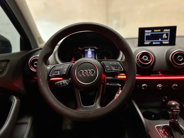 Audi a3 limousine s-line 1.4 tfsi cod ambition 140pk 2014 (origineel-nl), 5-tvp-68 - afbeelding 10 van  45