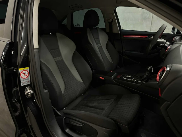 Audi a3 limousine s-line 1.4 tfsi cod ambition 140pk 2014 (origineel-nl), 5-tvp-68 - afbeelding 36 van  45