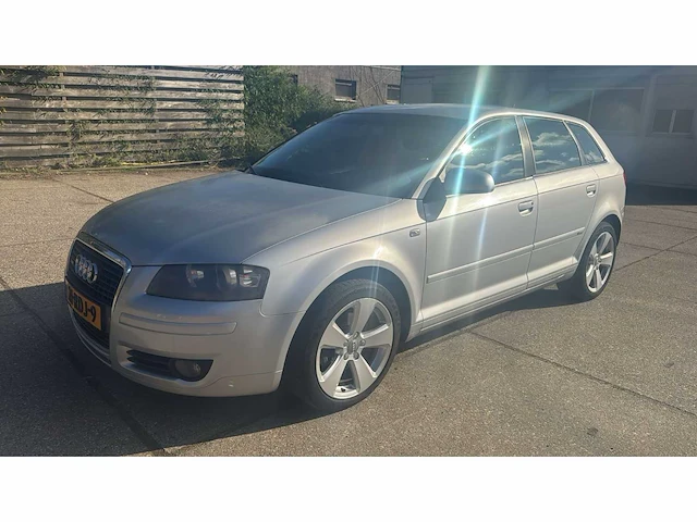 Audi a3 sb 1.8t fsi attraction, 21-rdj-9 - afbeelding 1 van  12