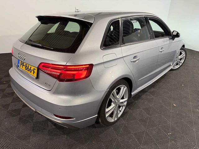 Audi a3 sportback 1.0 tfsi sp.sl.e, pp-866-f - afbeelding 13 van  17