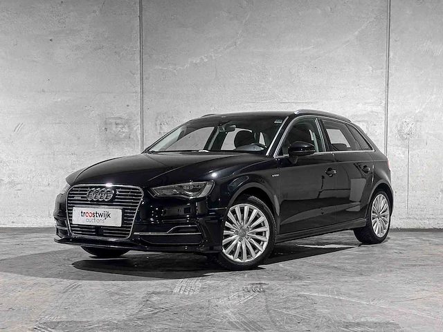 Audi a3 sportback 1.4 e-tron attraction 150pk 2015, hl-741-r - afbeelding 1 van  43