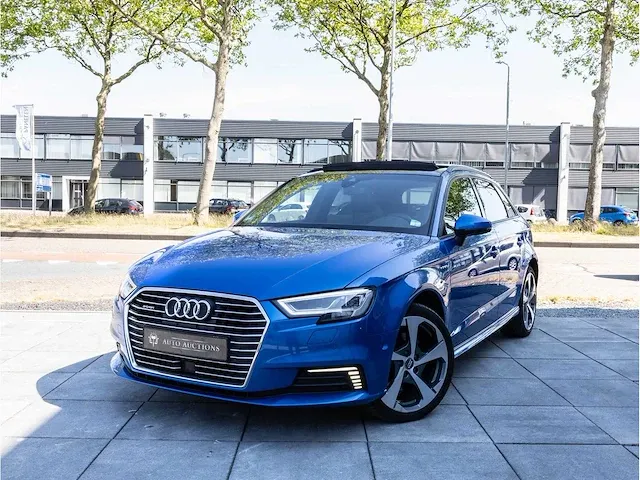Audi a3 sportback 1.4 e-tron s-line phev 204pk automaat 2018 panoramadak vol leer virtual cockpit keyless, t-028-pd - afbeelding 1 van  41