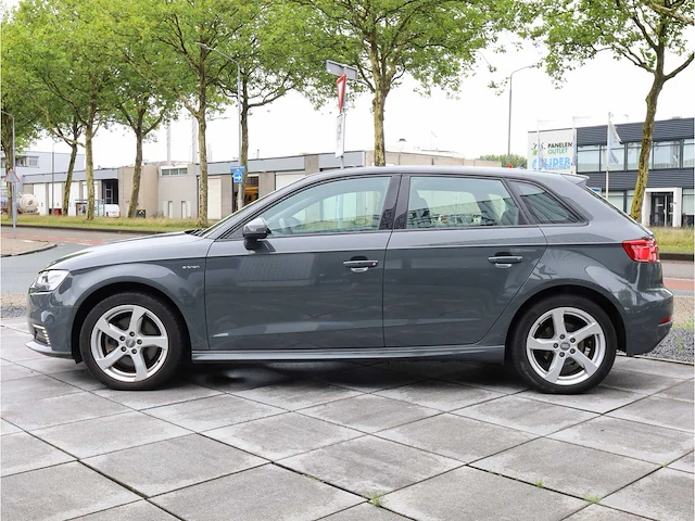 Audi a3 sportback 1.4 e-tron sport 204pk automaat 2018 - afbeelding 12 van  30