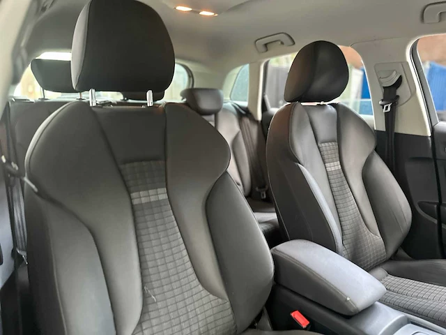Audi a3 sportback 1.4 tfsi ambition pro line plus 122pk 2013, 7-kvl-29 - afbeelding 32 van  40