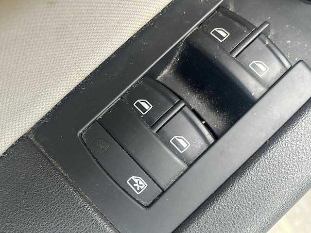 Audi a3 sportback 1.4 tfsi attraction 2009 | 01-70-28 i - afbeelding 4 van  22