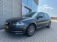 Audi a3 sportback 1.4 tfsi attraction pro line business2012 | 10-tbf-2 - afbeelding 1 van  5