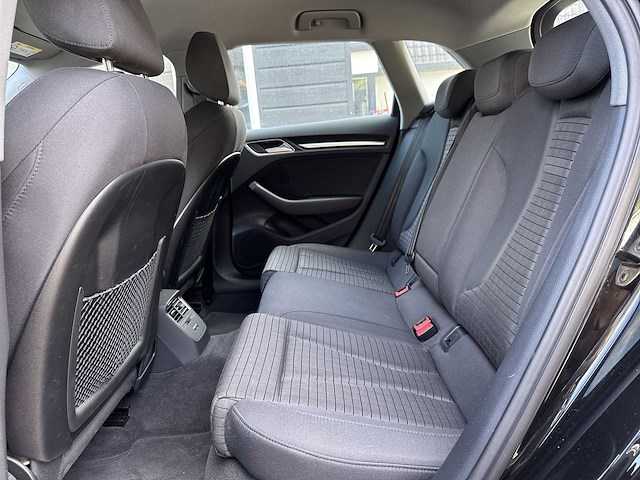 Audi a3 sportback 1.5 tfsi cod 2018 i - afbeelding 19 van  31