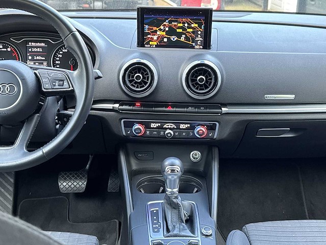 Audi a3 sportback 1.5 tfsi cod 2018 i - afbeelding 21 van  31