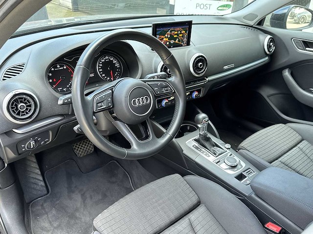 Audi a3 sportback 1.5 tfsi cod 2018 i - afbeelding 28 van  31