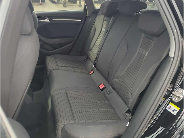 Audi a3 sportback 1.5 tfsi cod sport s line edition 2017 | n-306-tg i - afbeelding 19 van  30