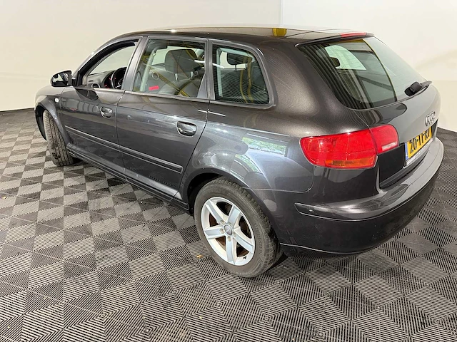 Audi a3 sportback 1.6 fsi attraction, 20-tt-rv - afbeelding 6 van  13