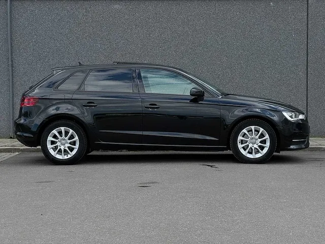 Audi a3 sportback 1.6 tdi ambition sport edition | g-873-rv - afbeelding 13 van  23