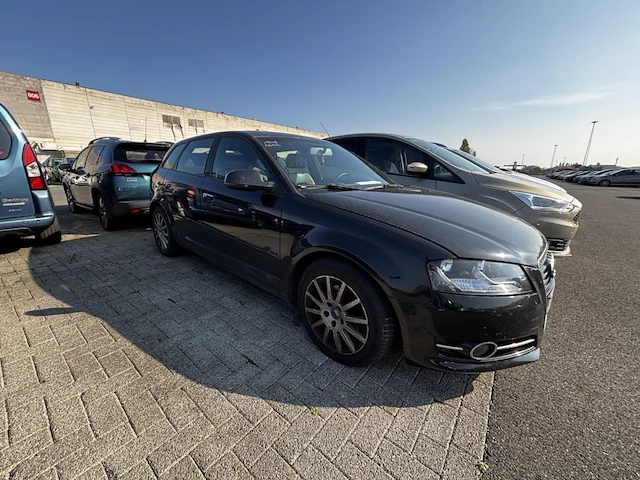 Audi a3 sportback 1.6 tdi e attraction start/stop dpf, 2011 - afbeelding 3 van  25