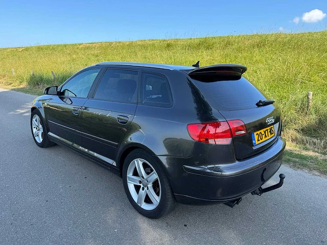 Audi a3 sportback 1.8 tfsi attr. pl b 20-xt-ns - afbeelding 18 van  24