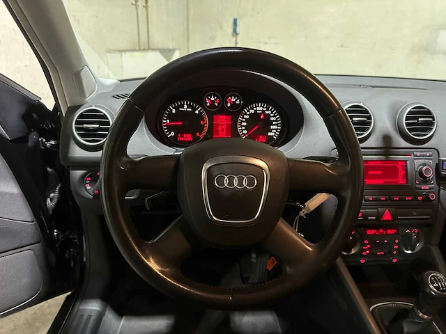 Audi a3 sportback 2.0 tdi attraction pro line business 170pk 2008, 55-zr-hk - afbeelding 11 van  37