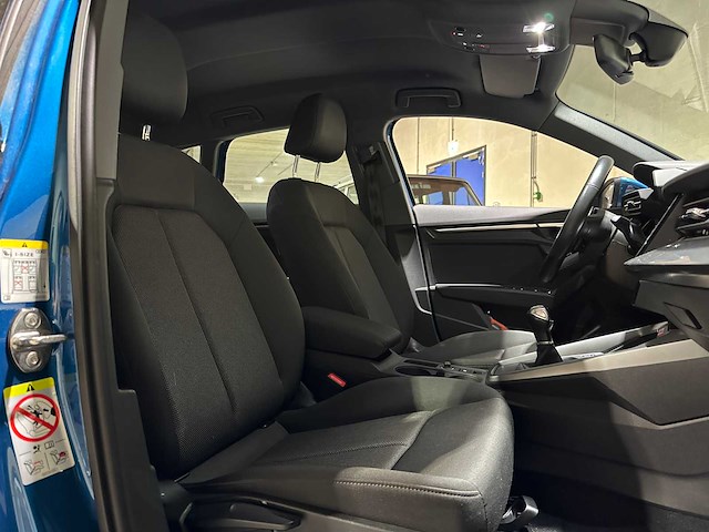 Audi a3 sportback 30 tfsi pro line 110pk 2022, r-053-sl - afbeelding 36 van  43