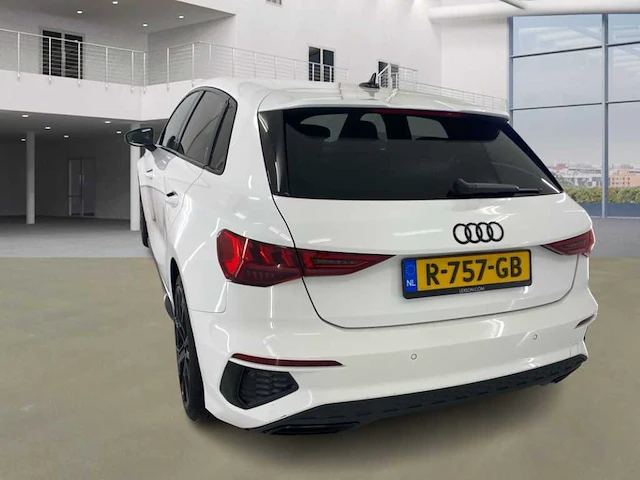 Audi a3 sportback 30 tfsi s edition 2022 | r-757-gb - afbeelding 23 van  26