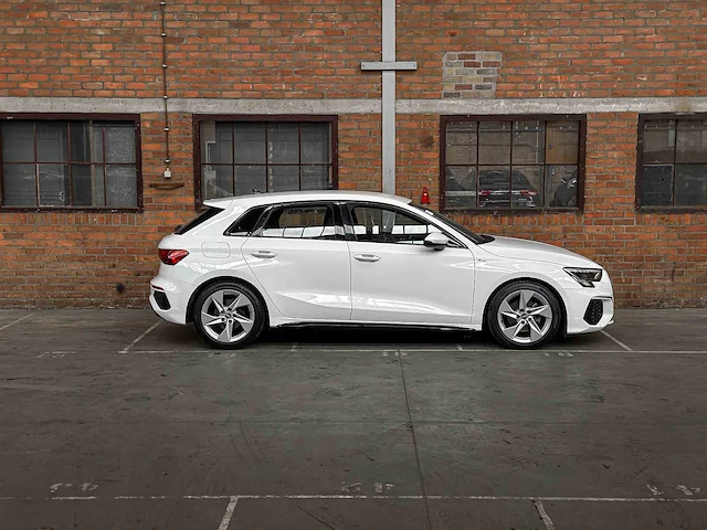 Audi a3 sportback 30 tfsi s edition s-line 110pk 2021 (origineel-nl), l-963-sj - afbeelding 2 van  43