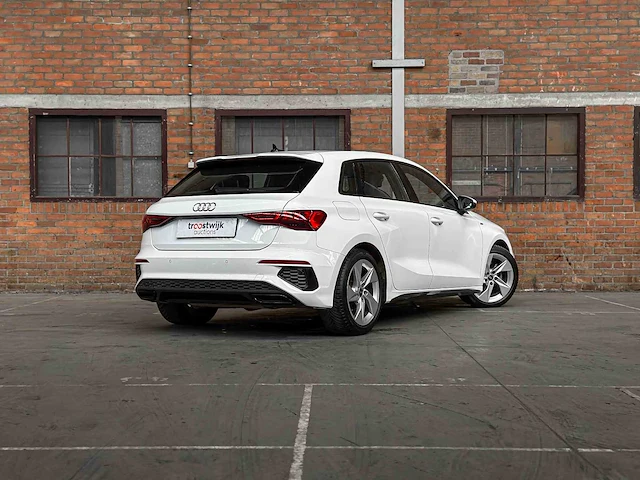 Audi a3 sportback 30 tfsi s edition s-line 110pk 2021 (origineel-nl), l-963-sj - afbeelding 3 van  43