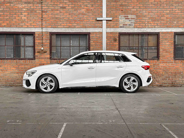 Audi a3 sportback 30 tfsi s edition s-line 110pk 2021 (origineel-nl), l-963-sj - afbeelding 10 van  43