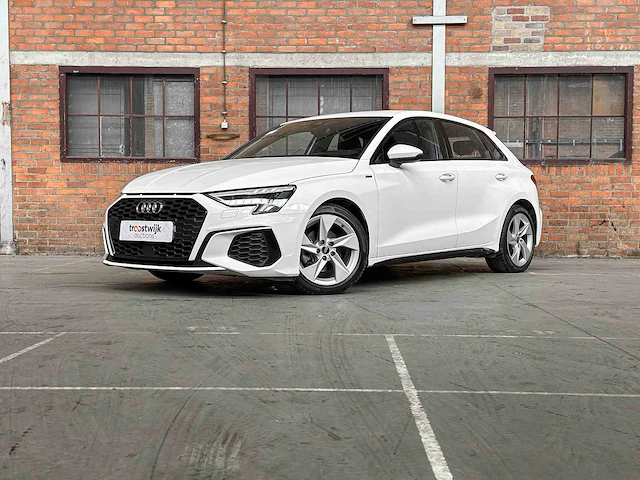 Audi a3 sportback 30 tfsi s edition s-line 110pk 2021 (origineel-nl), l-963-sj - afbeelding 23 van  43