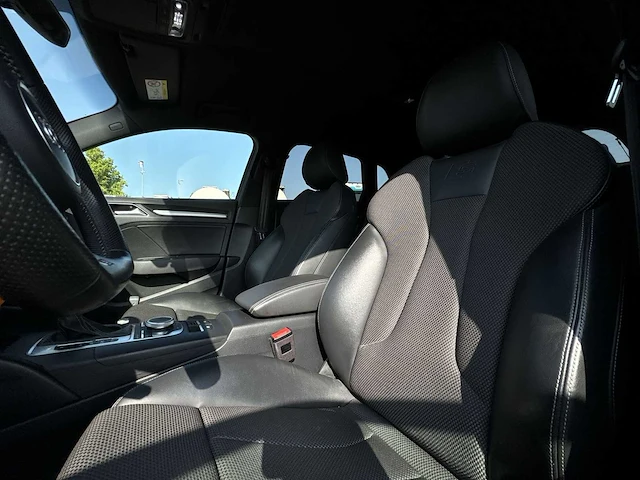 Audi a3 sportback 30 tfsi sport s line edition car 2019 | g-150-hj - afbeelding 2 van  27