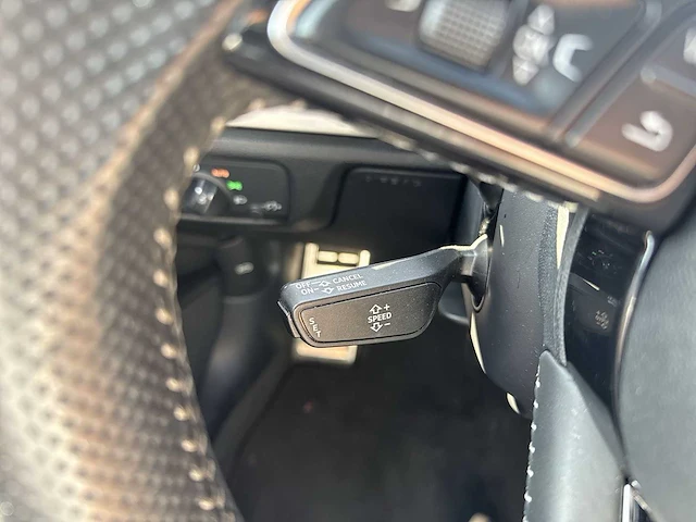 Audi a3 sportback 30 tfsi sport s line edition car 2019 | g-150-hj - afbeelding 9 van  27