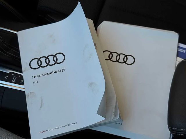 Audi a3 sportback 35 tfsi cod advance sport 2020 | h-754-bs - afbeelding 28 van  34