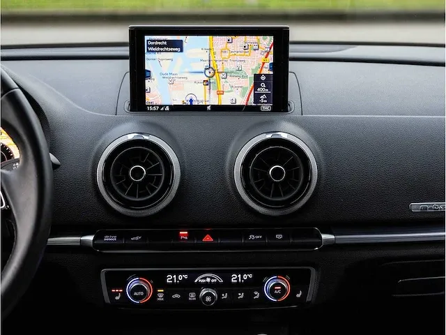 Audi a3 sportback 40 e-tron sport phev 204pk automaat 2020 virtual cockpit keyless stoelverwarming fabrieksgarantie - afbeelding 10 van  27