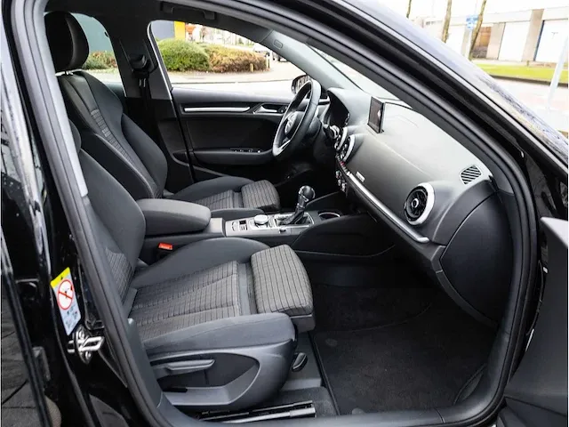 Audi a3 sportback 40 e-tron sport phev 204pk automaat 2020 virtual cockpit keyless stoelverwarming fabrieksgarantie - afbeelding 18 van  27