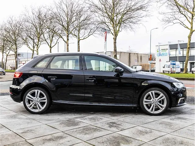 Audi a3 sportback 40 e-tron sport phev 204pk automaat 2020 virtual cockpit keyless stoelverwarming fabrieksgarantie - afbeelding 24 van  27