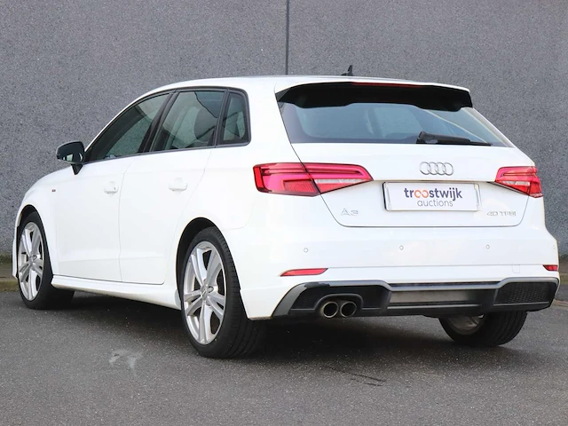 Audi a3 sportback 40 tfsi design pro line plus s-line car 2019 | s-019-sr - afbeelding 27 van  27