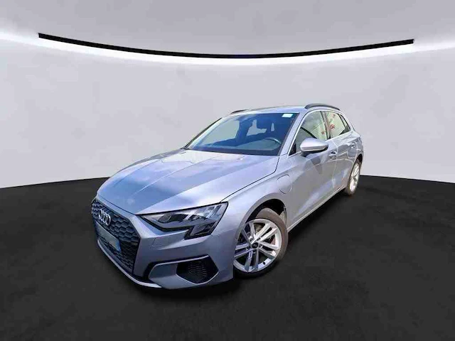 Audi a3 sportback 40 tfsi e hybrid 204pk automaat 2022 - afbeelding 1 van  23