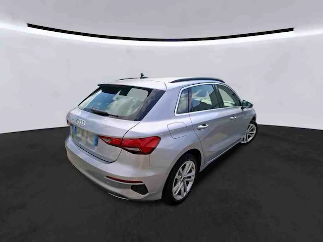 Audi a3 sportback 40 tfsi e hybrid 204pk automaat 2022 - afbeelding 12 van  23