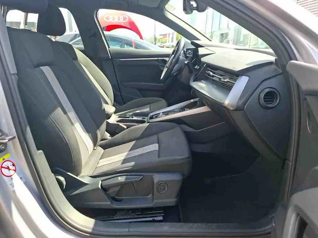 Audi a3 sportback 40 tfsi e hybrid 204pk automaat 2022 - afbeelding 19 van  23