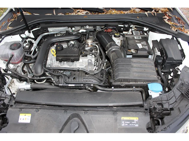 Audi a3 sportback elektrisch en benzine met kenteken k-676-db. kilometerstand 60.032. datum 1e toelating 30... - afbeelding 11 van  14