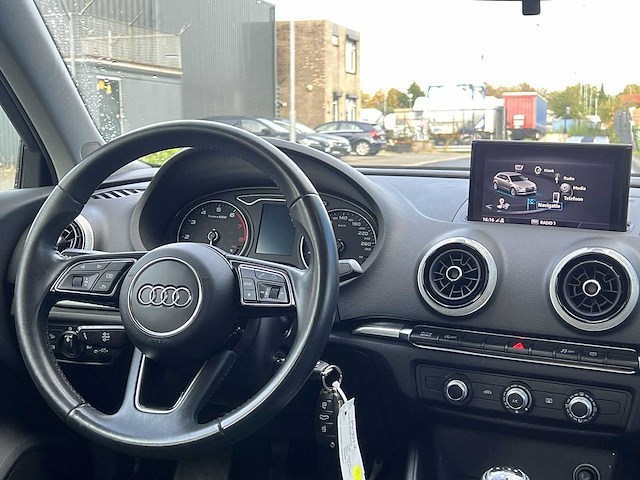 Audi a3 sportback sport lease edition 1.0 tfsi | pv-391-z - afbeelding 21 van  30