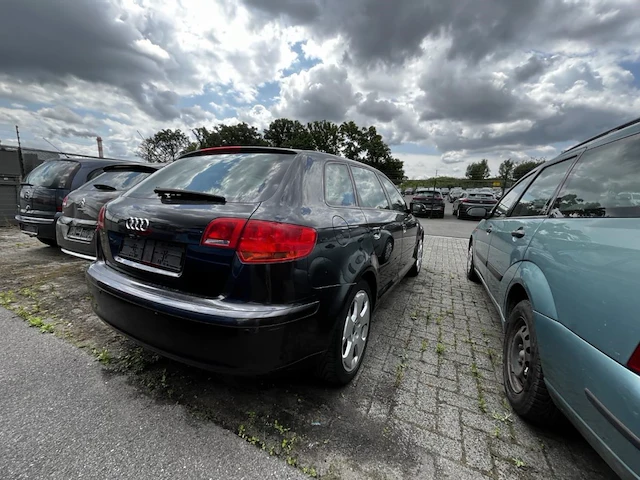 Audi a3,2008 - afbeelding 27 van  32