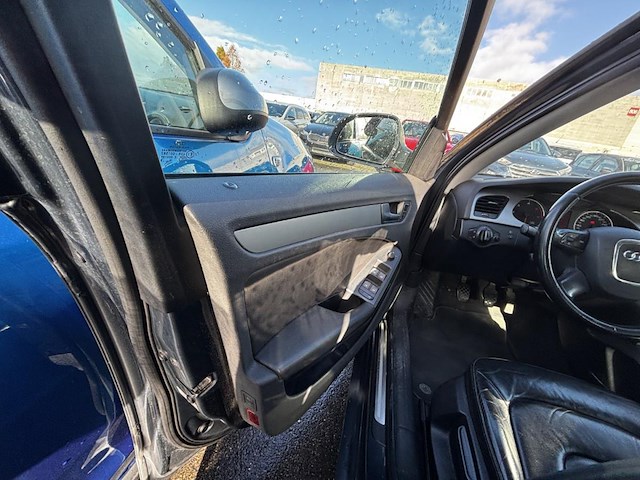 Audi a4 2.0 tdi dpf,2008 - afbeelding 39 van  41