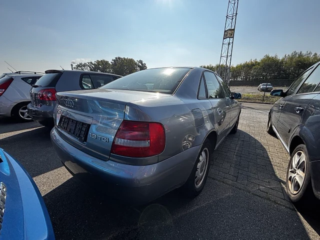 Audi a4, 2001 - afbeelding 4 van  43
