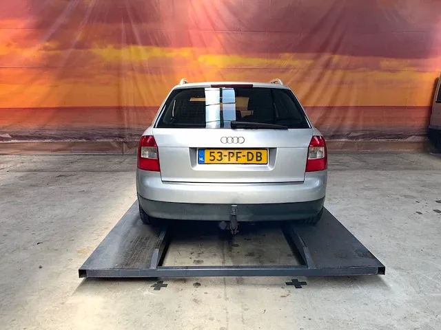 Audi a4 2004 - afbeelding 3 van  44