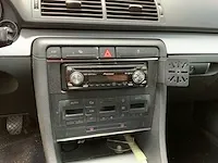 Audi a4 2004 - afbeelding 19 van  44