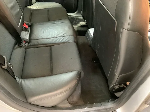 Audi a4 2004 - afbeelding 26 van  44